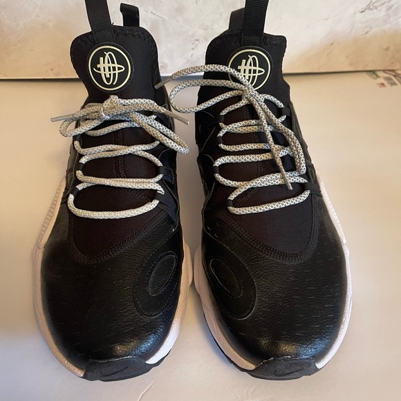 Nike Air Huarches with Jordan reflective laces sz 13 - Picture 3 of 6